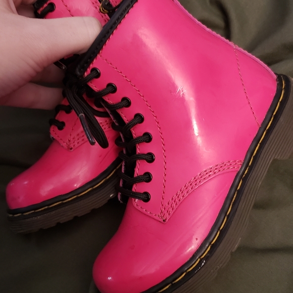 Dr Marten Toddler Boots - Picture 3 of 3